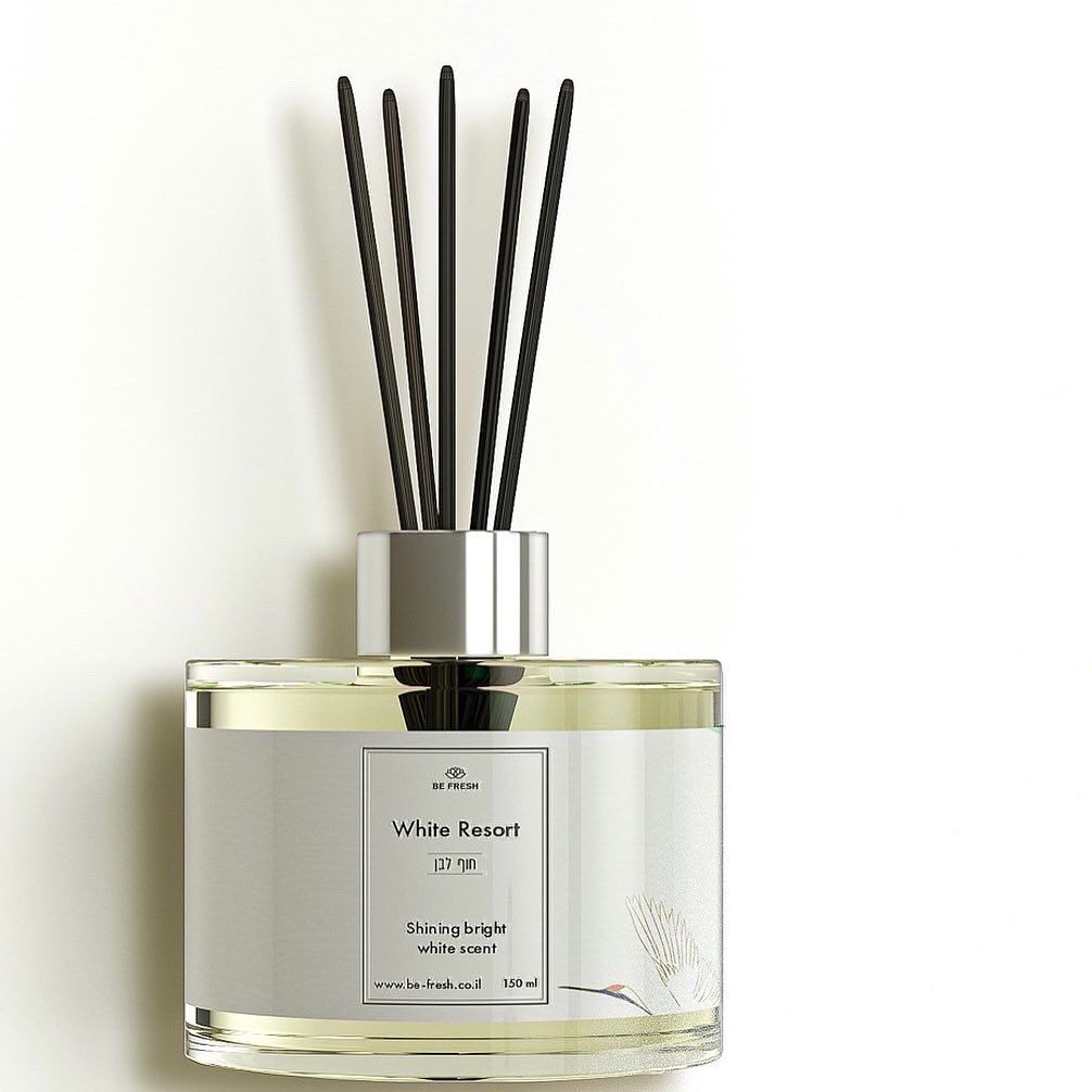 ניחוח חוף לבן בהשארת פאבליקה