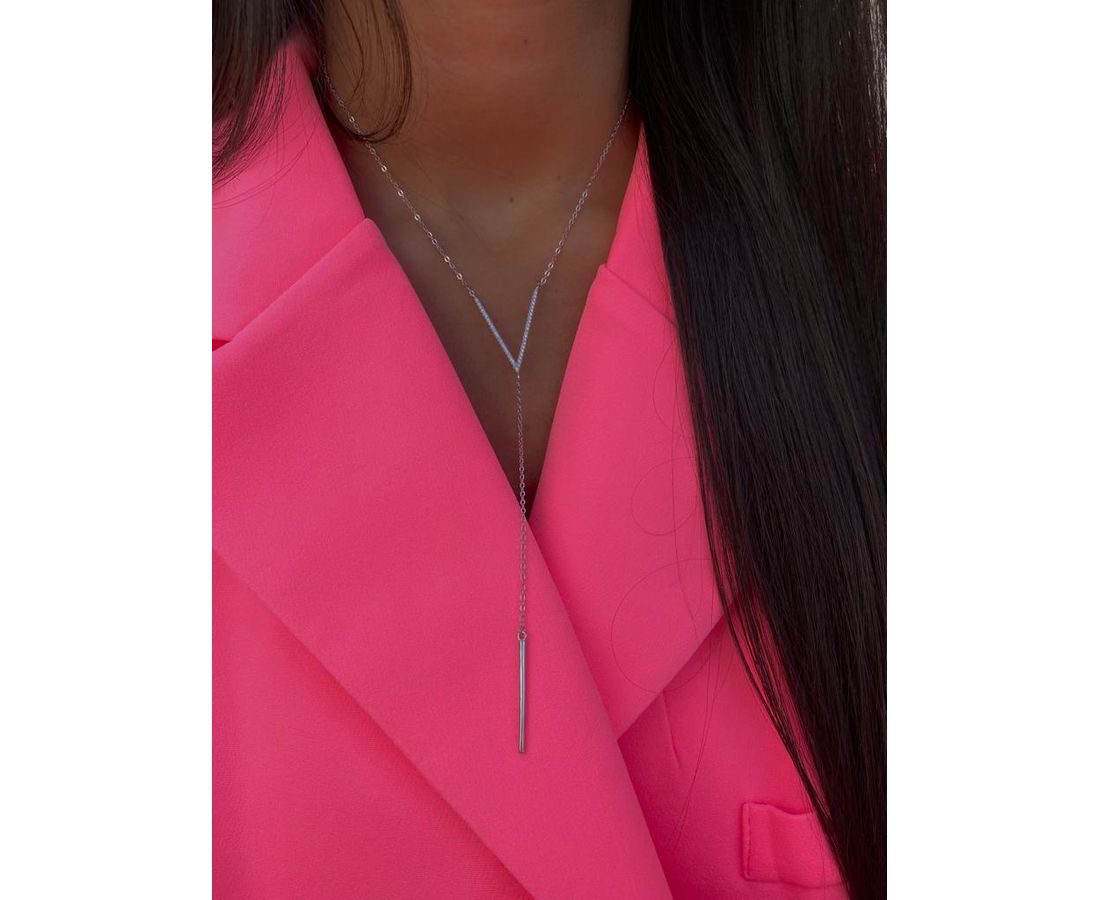 שרשרת נופלת וי